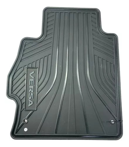 Tapetes de Hule de Uso Rudo Versa N18X